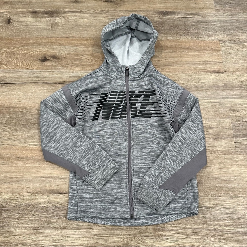 {preloved} Boy’s Nike Dri-Fit Zip Up Hoodie